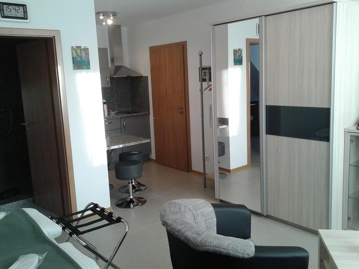 Unterkirnach Dzt-Schwarzwaldhotel Garni חדר תמונה